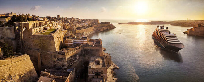 Ilima_superyate_The_Ritz