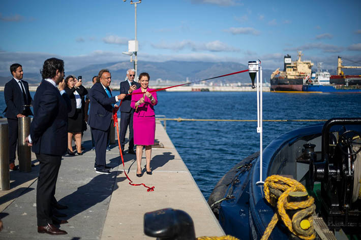 Boluda_Towage_Gibraltar_botella