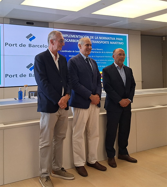 implantacion_normativa_descarbonizar_tensporte_maritimo_foto_familia