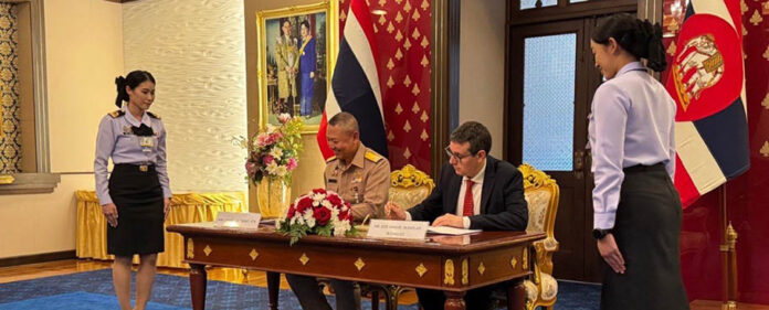 navantia_buque_anfibio_Marina_Tailandesa