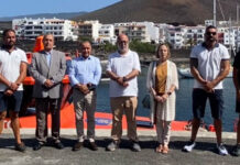 Salvamento Marítimo presenta la nueva Salvamar Navia en su base de La Restinga Foto_familia_presentacion_Salvamar_Navia