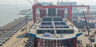 China celebra la botadura de la plataforma para acuicultura offshore Zhuhai Qin plataforma_acuicultura_offshore_China